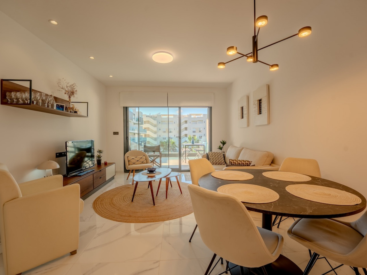 1280_960___18003-rev_d_5