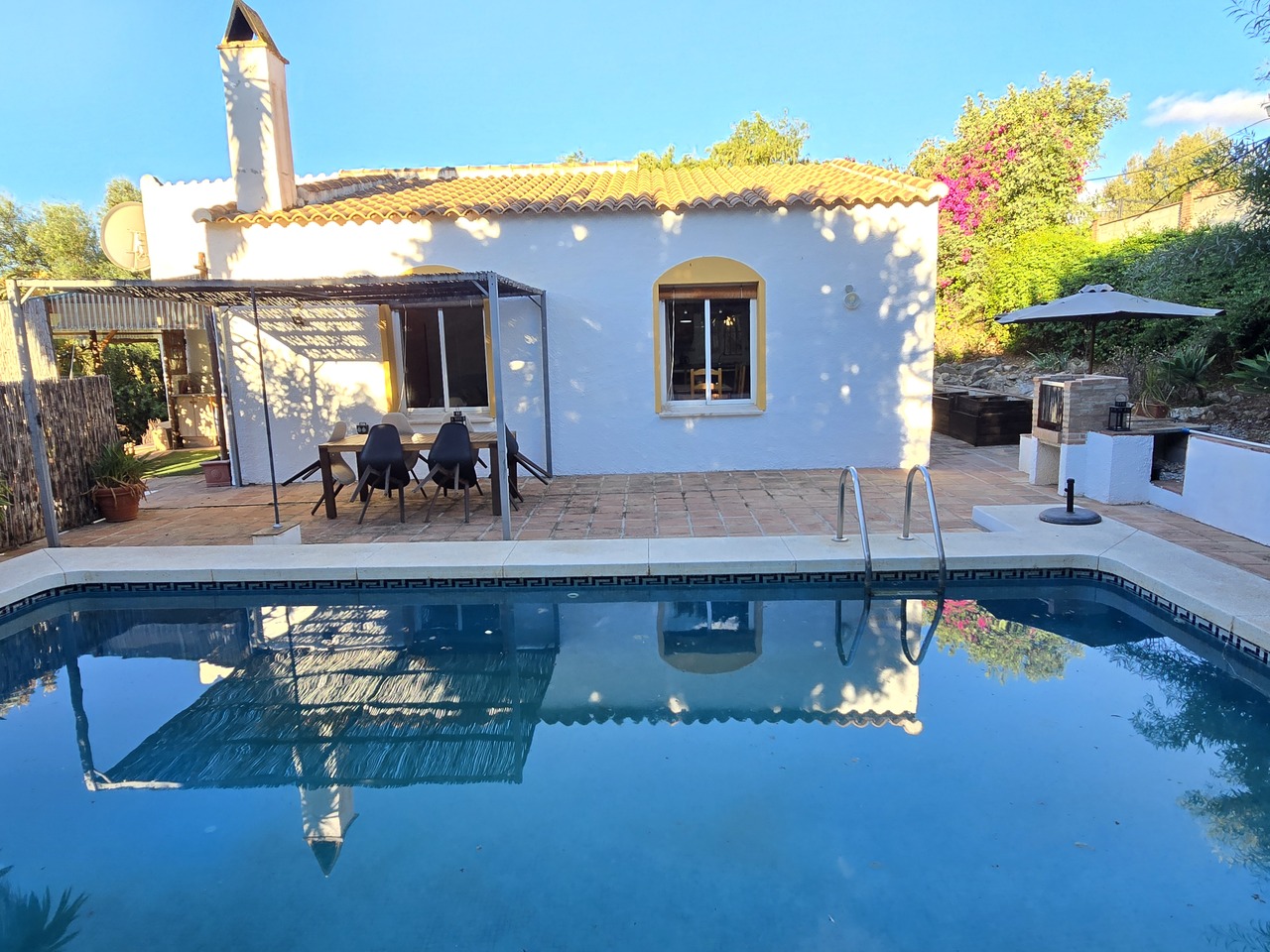 1394-villa-for-sale-in-vinuela-49727-large