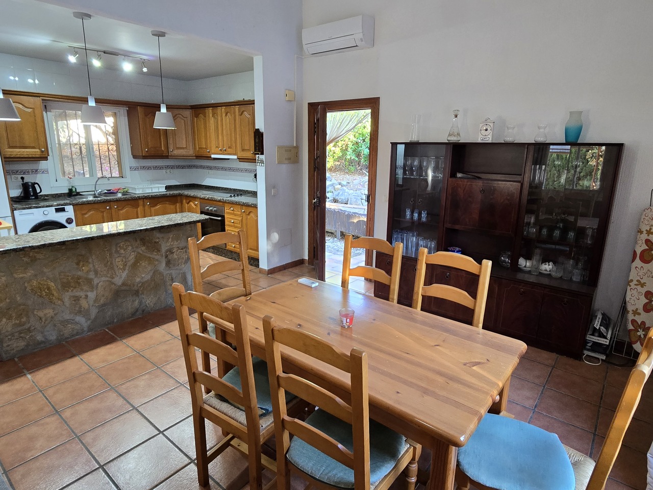 1394-villa-for-sale-in-vinuela-49734-large