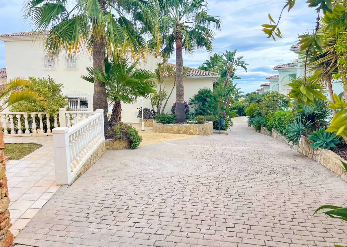 20240206124516000000_CAsa-Blanca-53