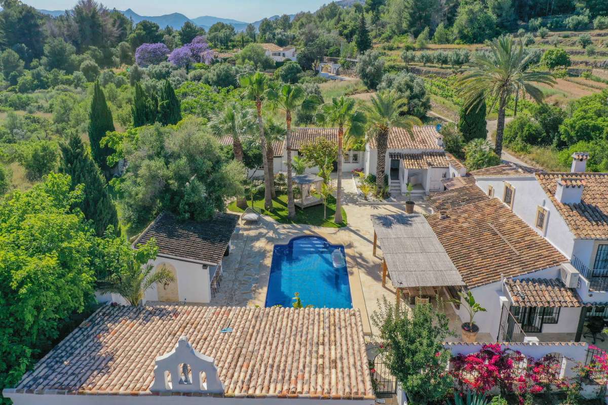 20250530144744000000_Jesus-Pobre-29-2