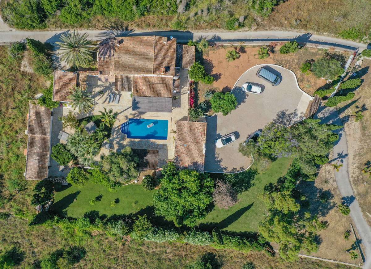 20250530144753000000_Jesus-Pobre-6-2