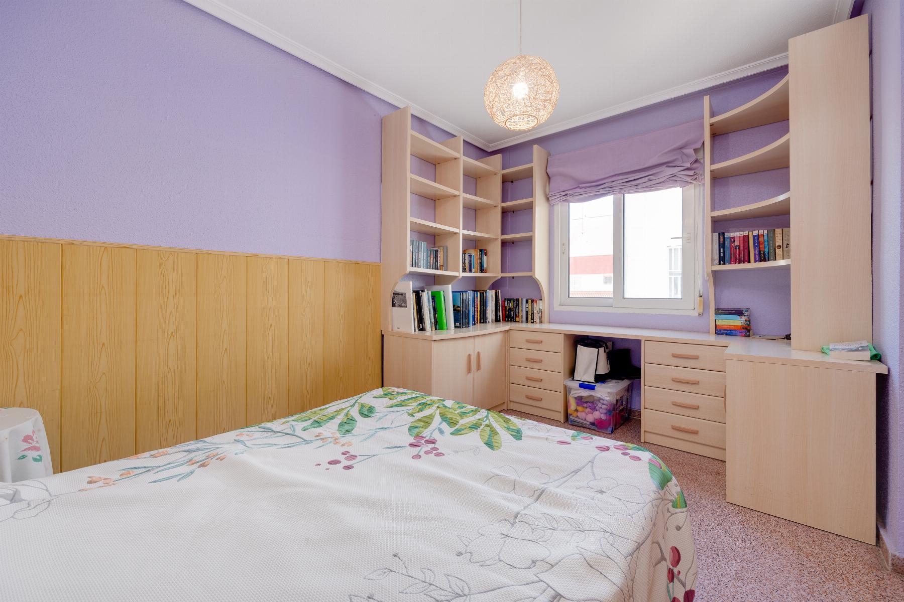 2203_o_1j80ma32m1rri179lg841kvd1f1v21