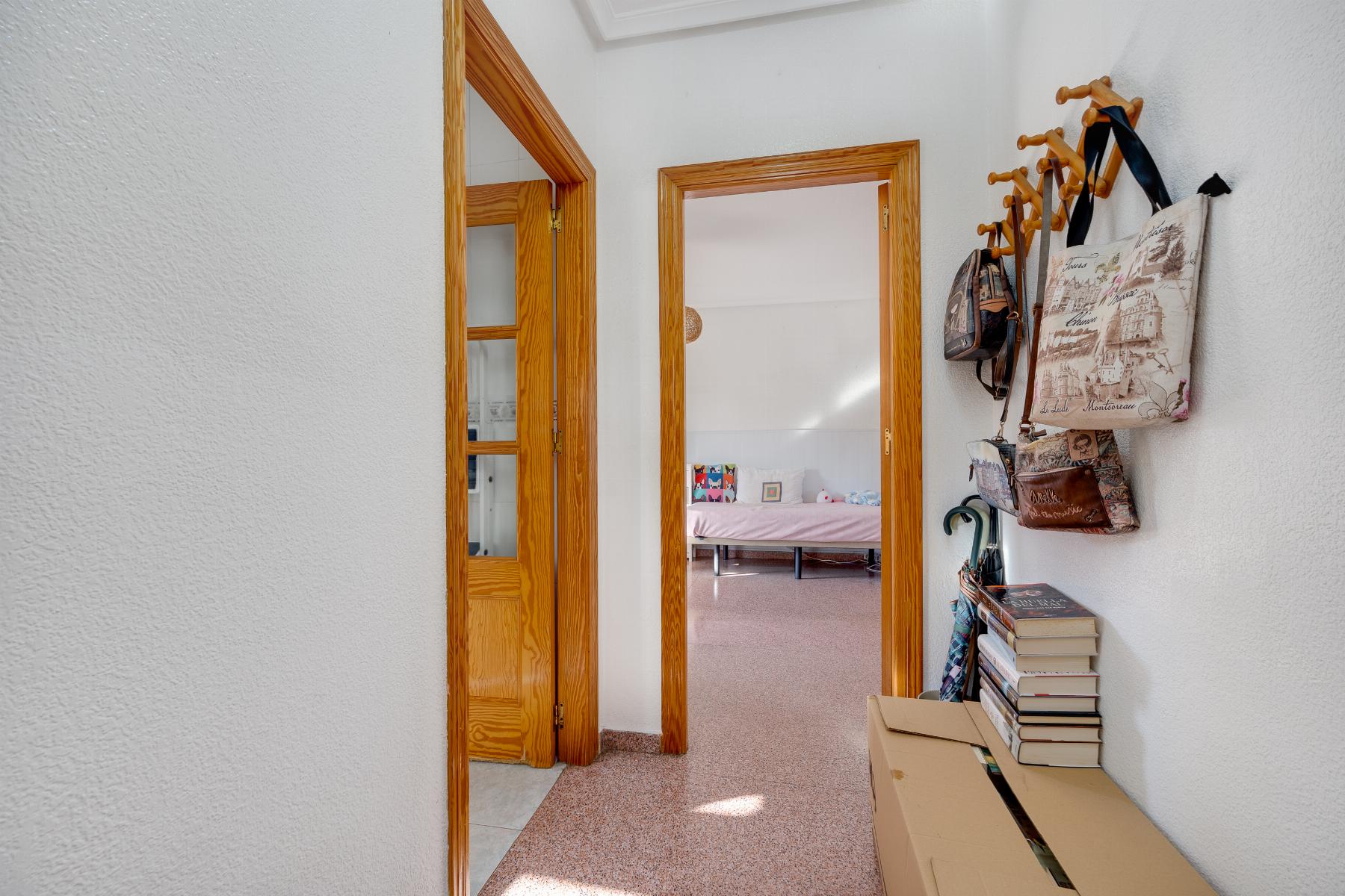 2203_o_1j80ma32m70puij1rj1pnpc7n1q