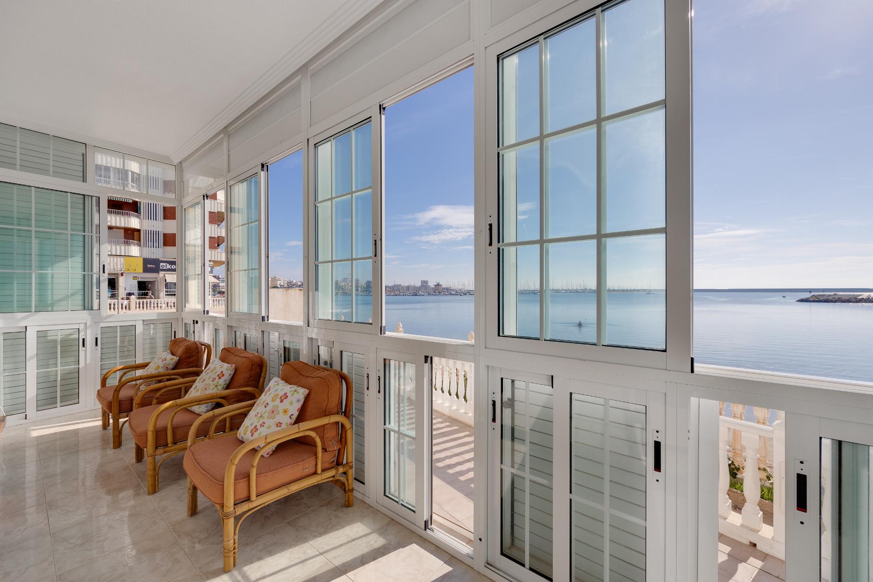 2204_o_1j83a77csu721fvdh7515kn1gvu1r