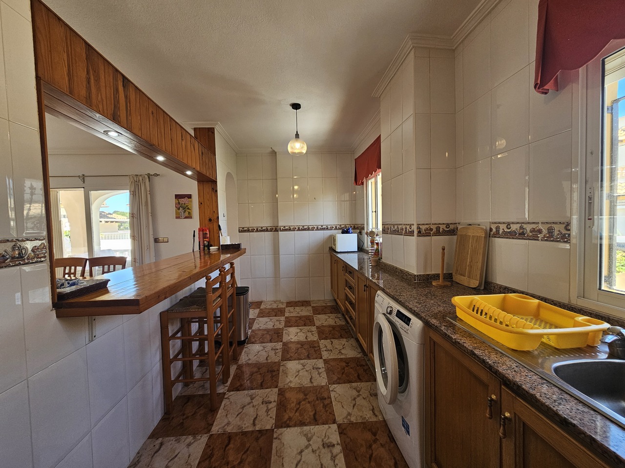 62f36b37db62345f6de3_xlarge