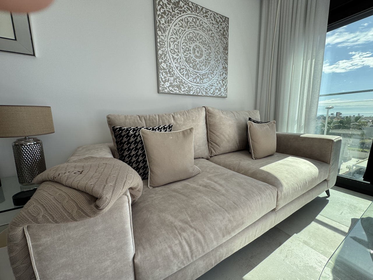 8bc77f92ec2beb377904_xlarge