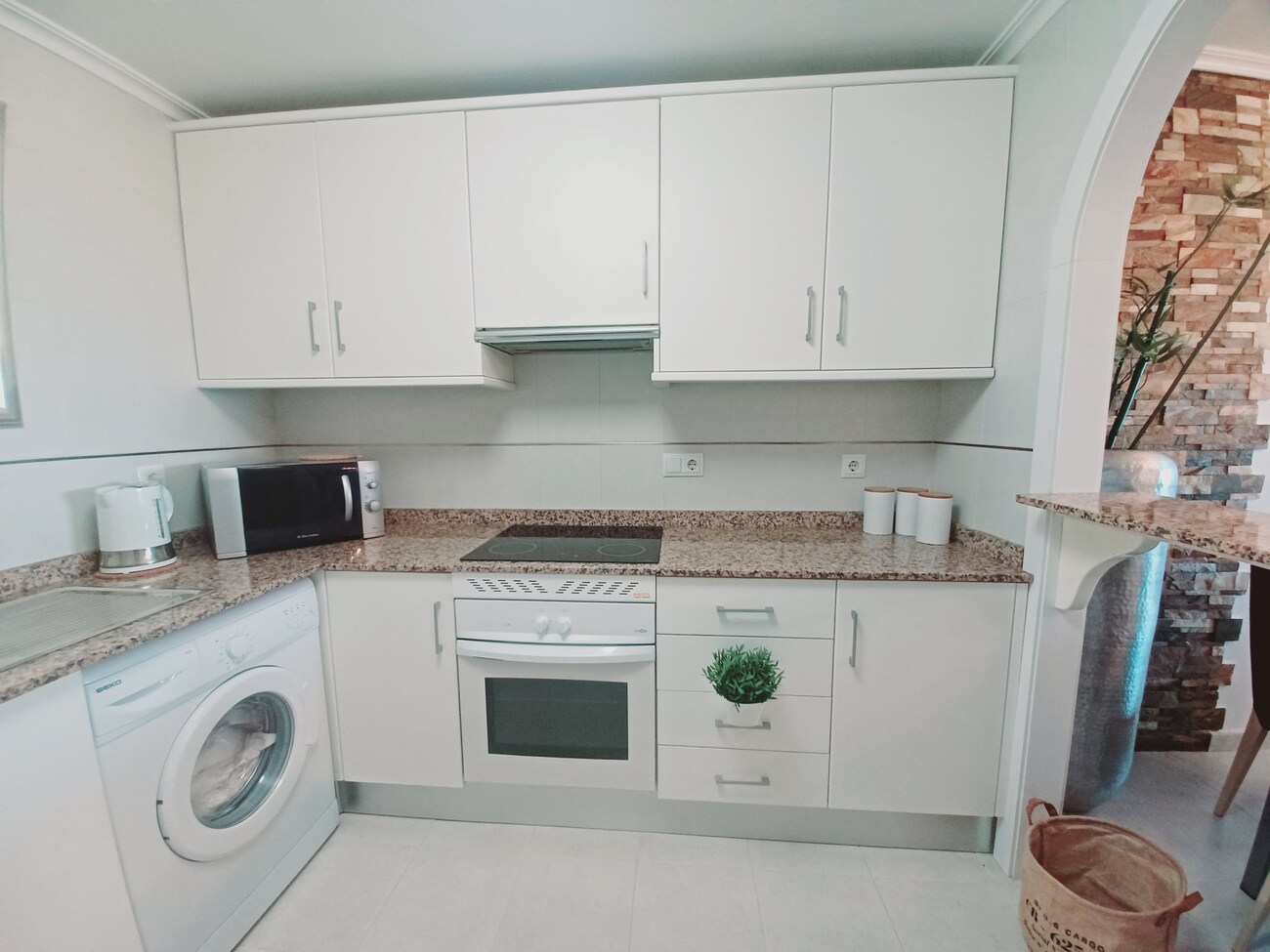 apartment-sucina-mgh1896-14