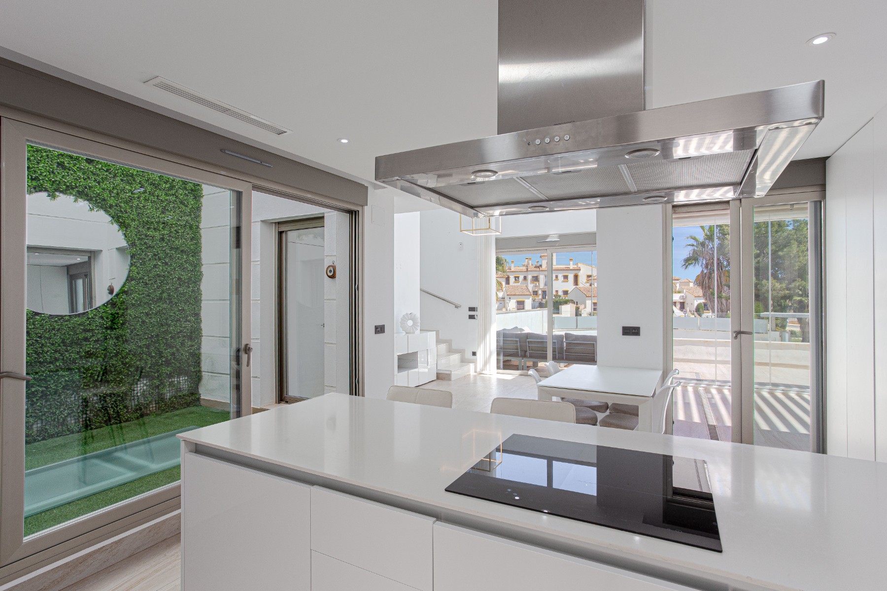 d68de7a9a9cca568de7a9a9cce5