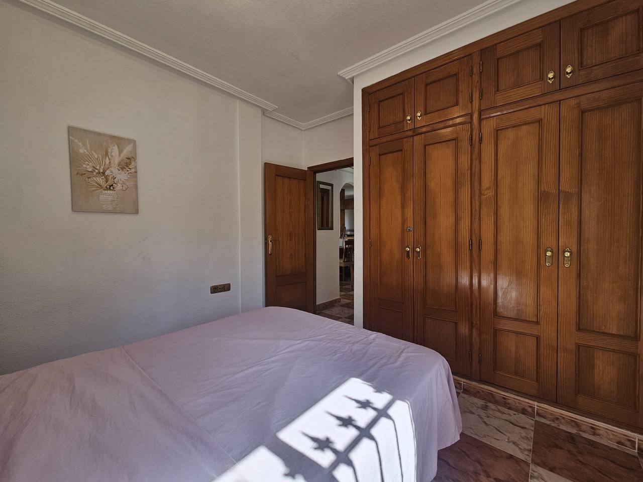 d74277e81f170aef13ff_xlarge