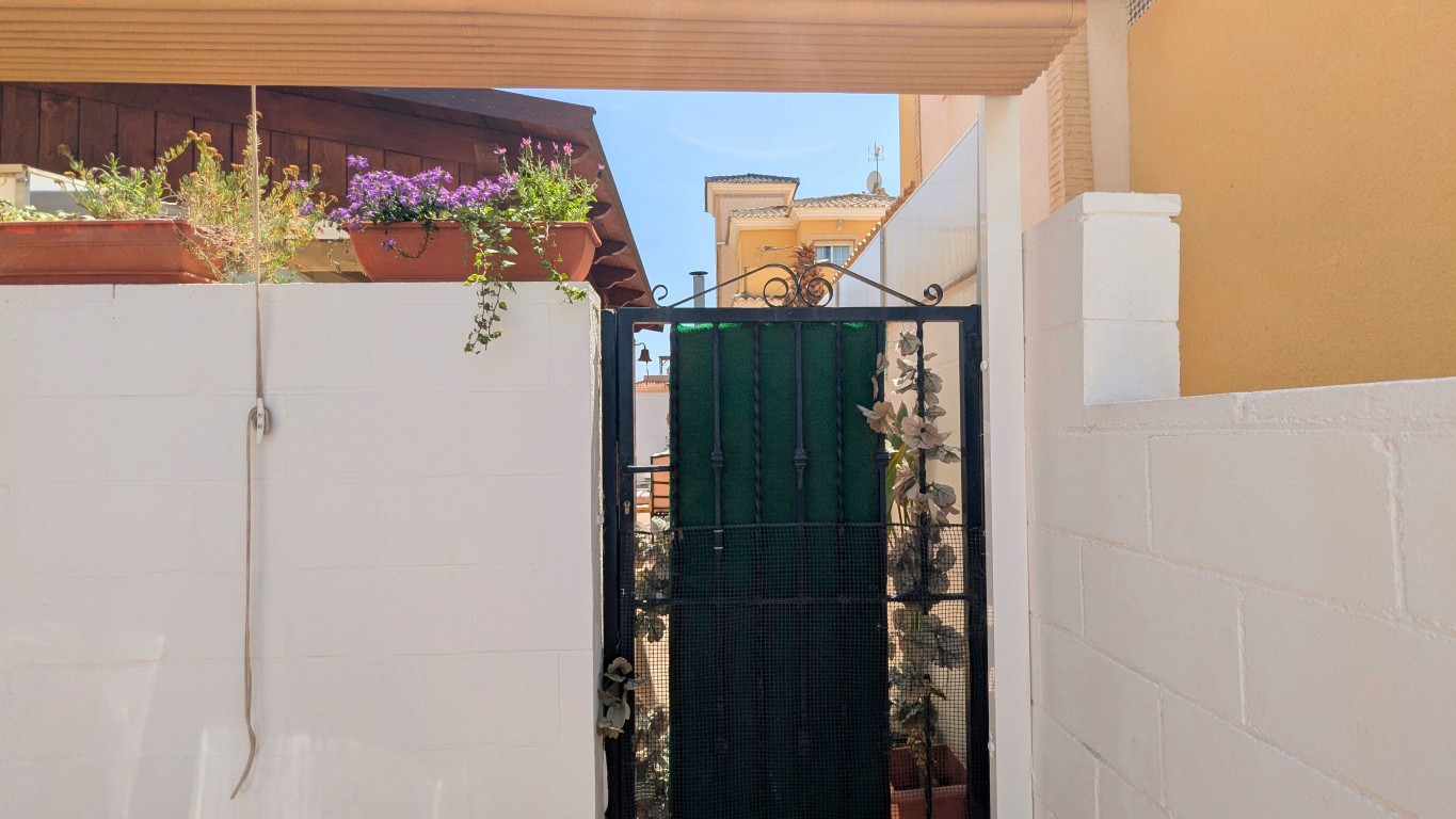 full_1450543_64493933