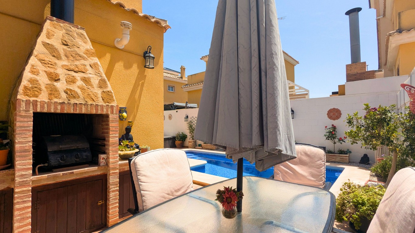 full_1450543_64493936