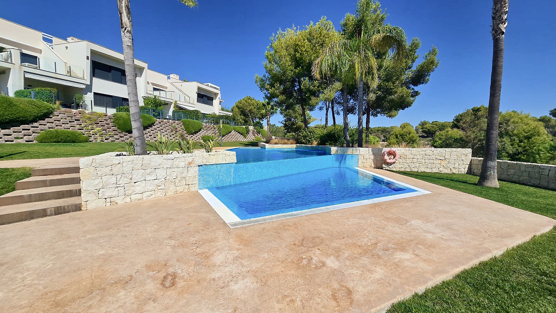 g_sidgbdzhajpy447j2y3r