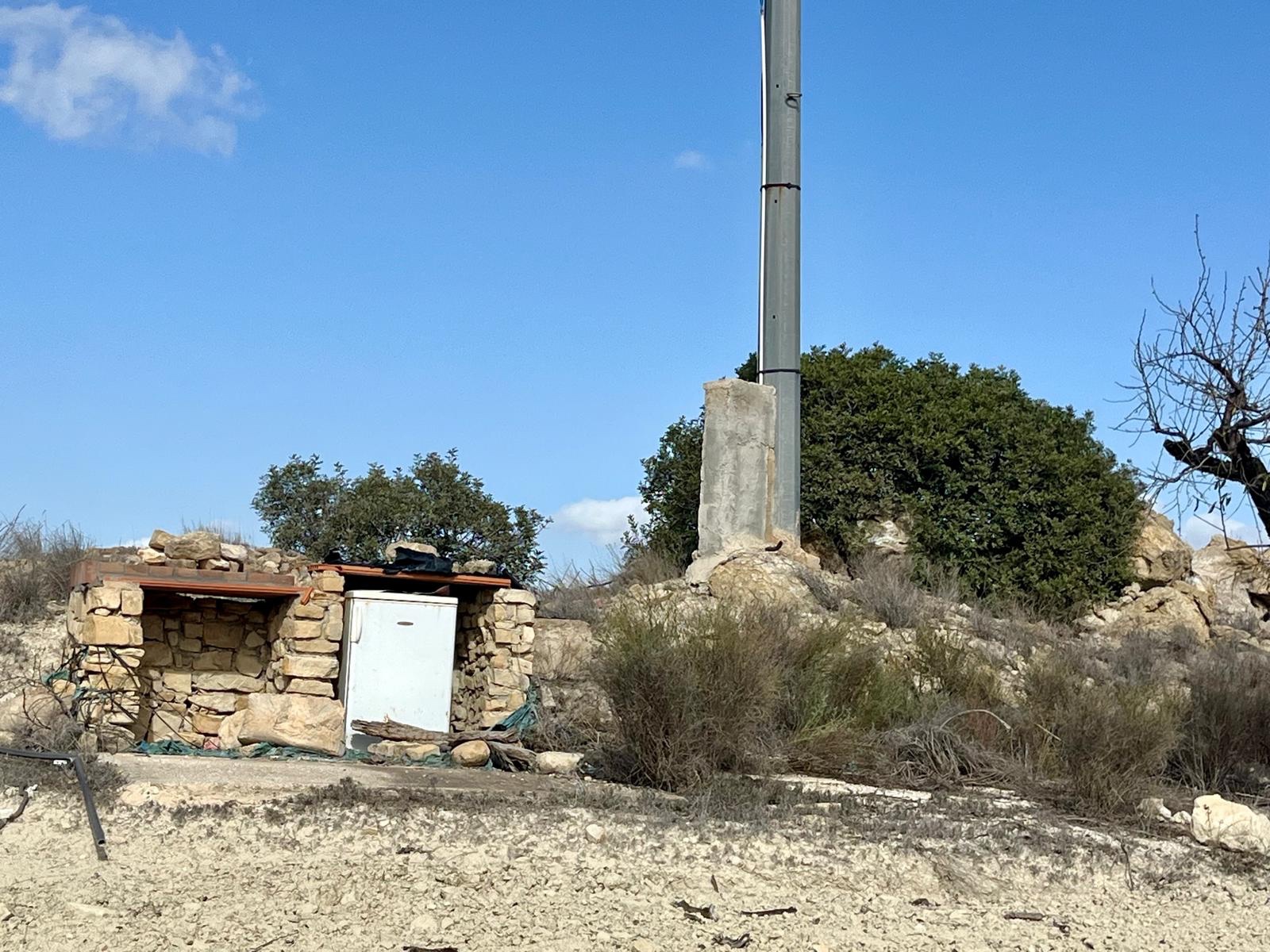 o_1ibrltsss1tbi1lmi1uvlebv1narca