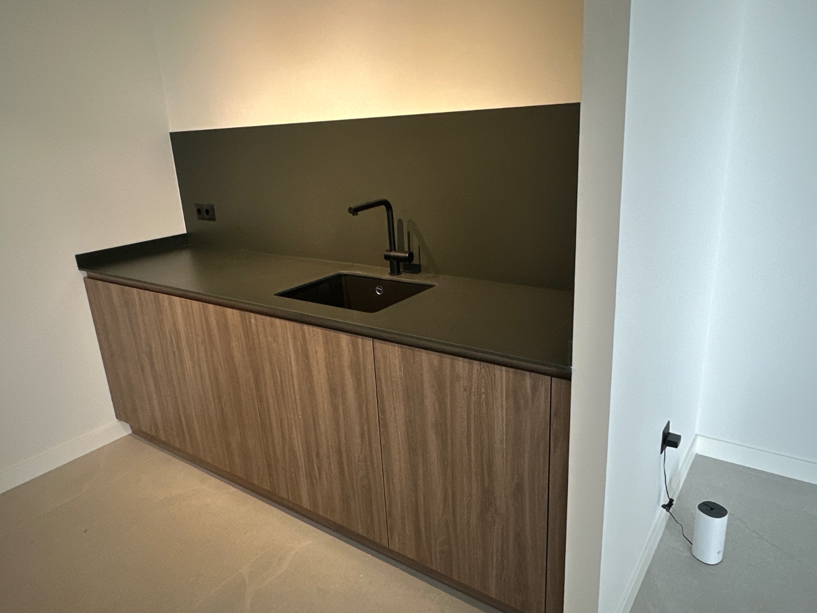 o_1ij0rmvd01bpcle51omv155l11sj2c