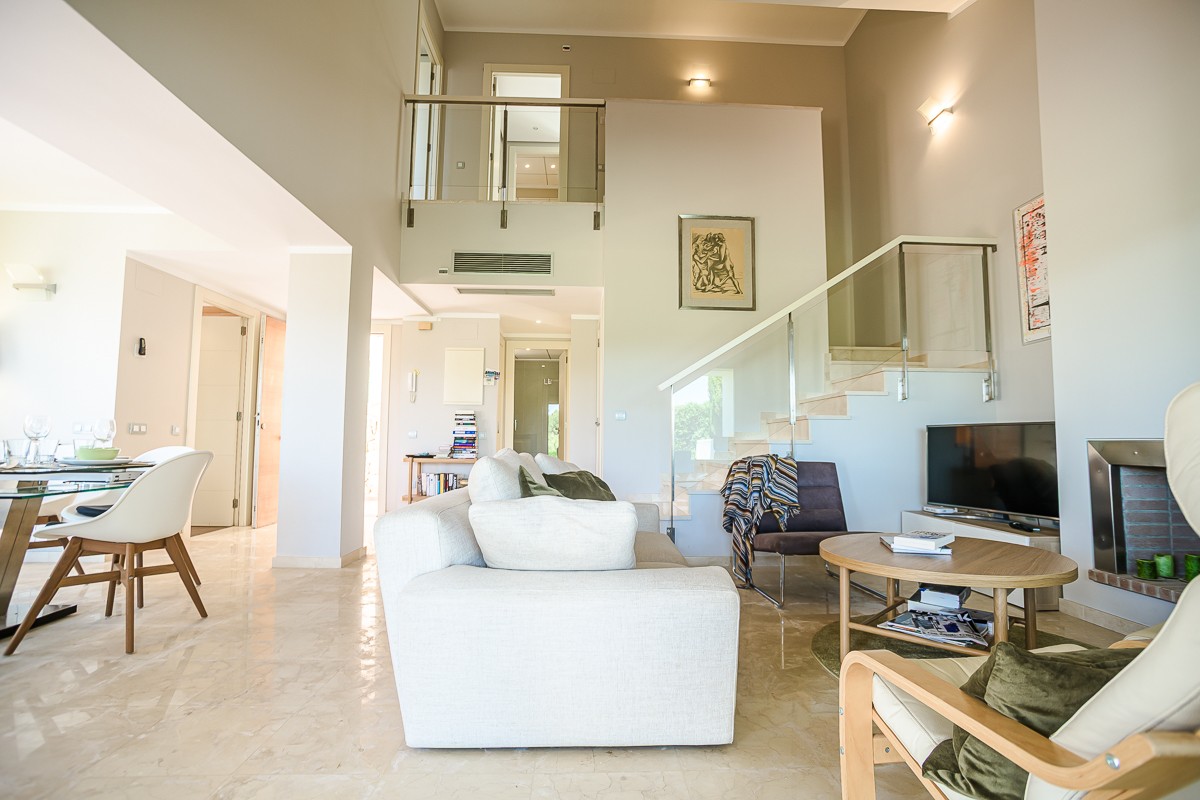 o_1is8ik1qe1scbml15nv1lr0oia3l