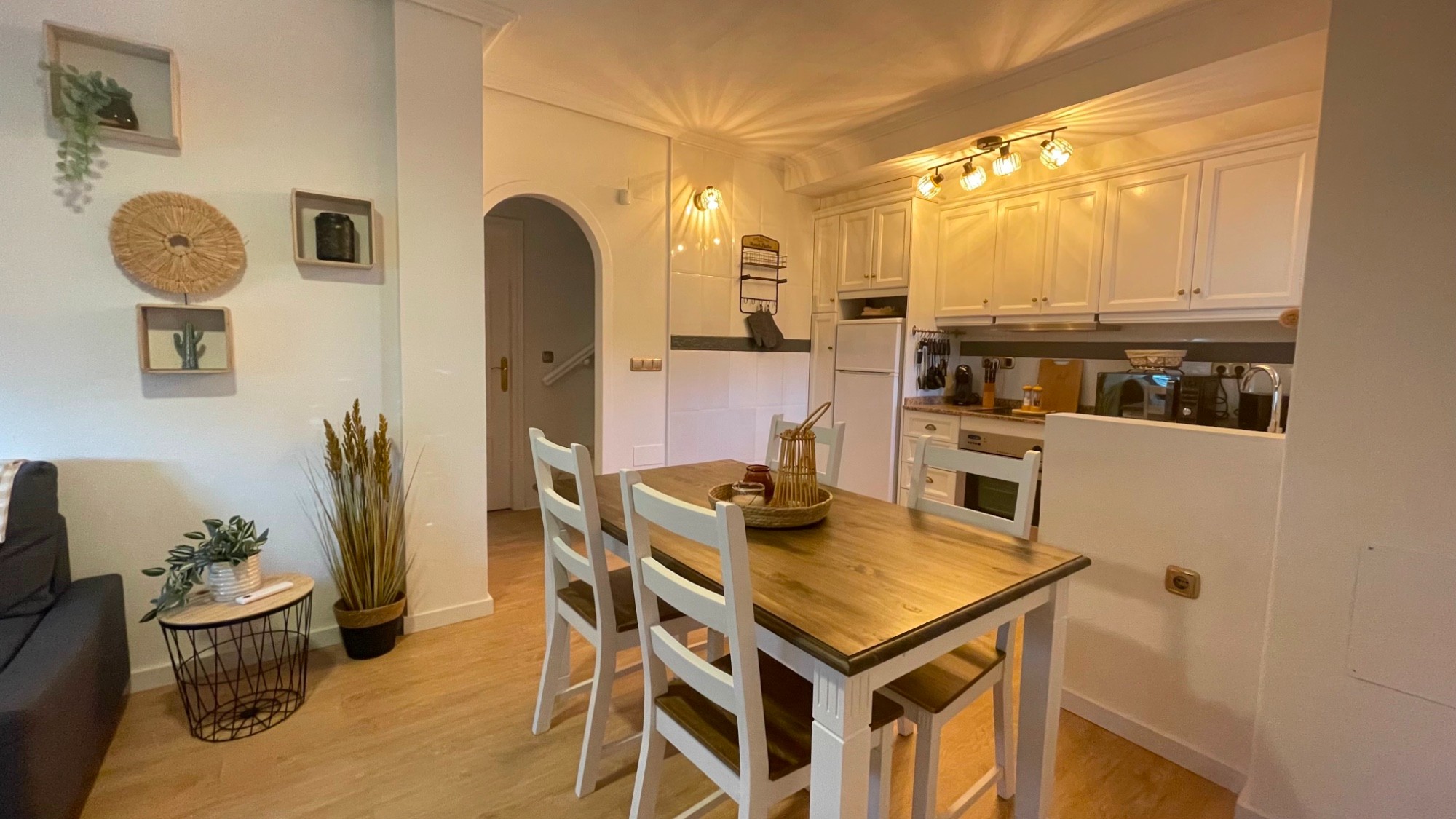 o_1isqsoj83161u1kpcg951pai6a225