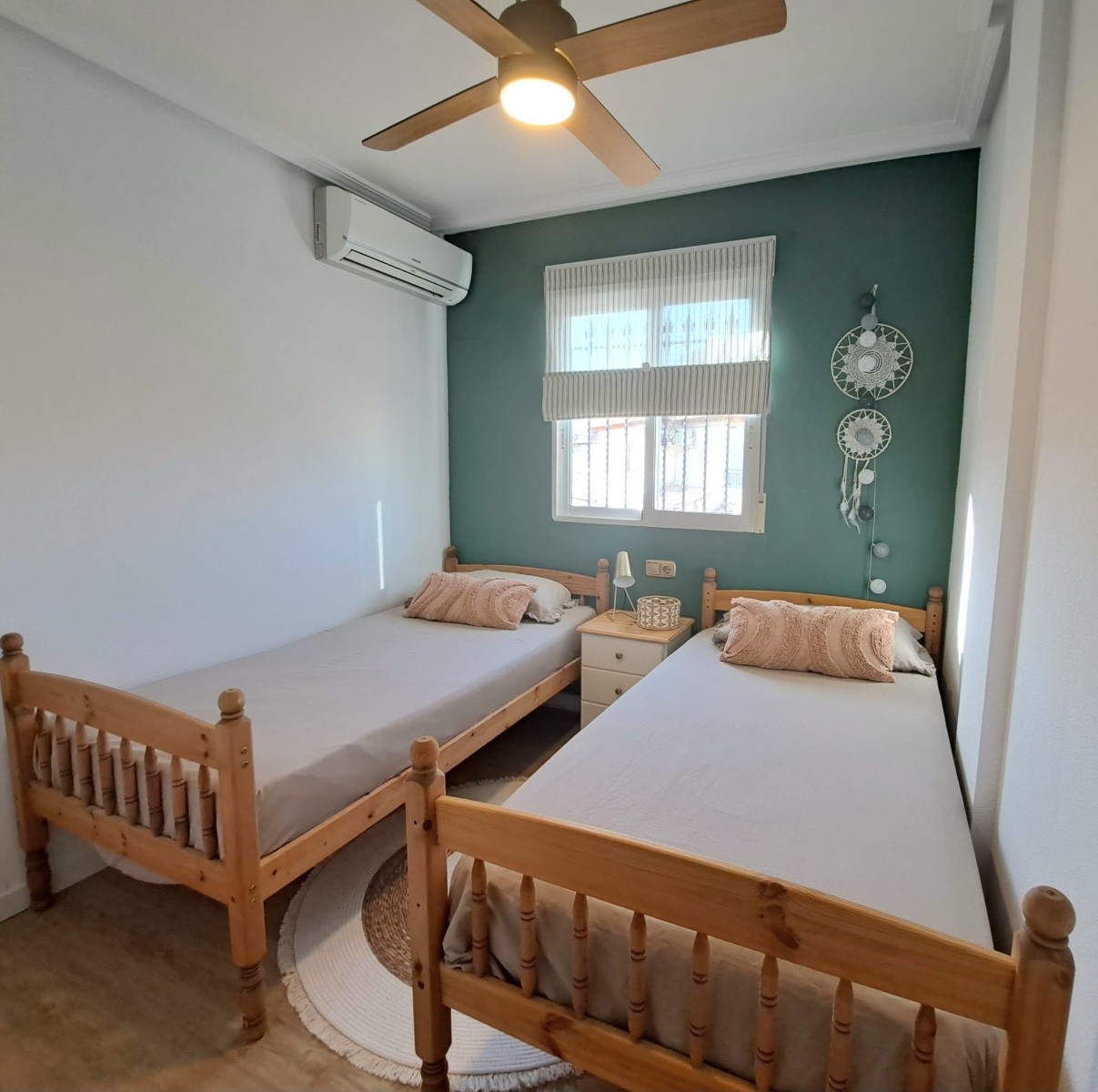 o_1isqsoj83q7h1n52kbl1djp1jub23