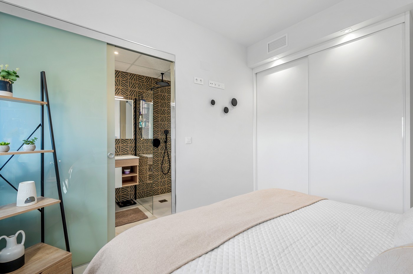 o_1itk5lb1e2pc81rl0p1bcn1dr34