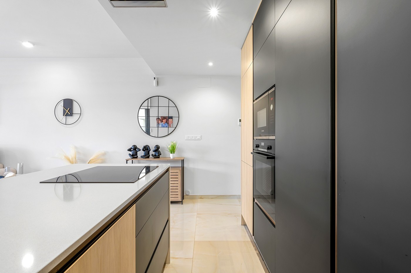 o_1itk5lb1eq2q1qb72n919bp125930