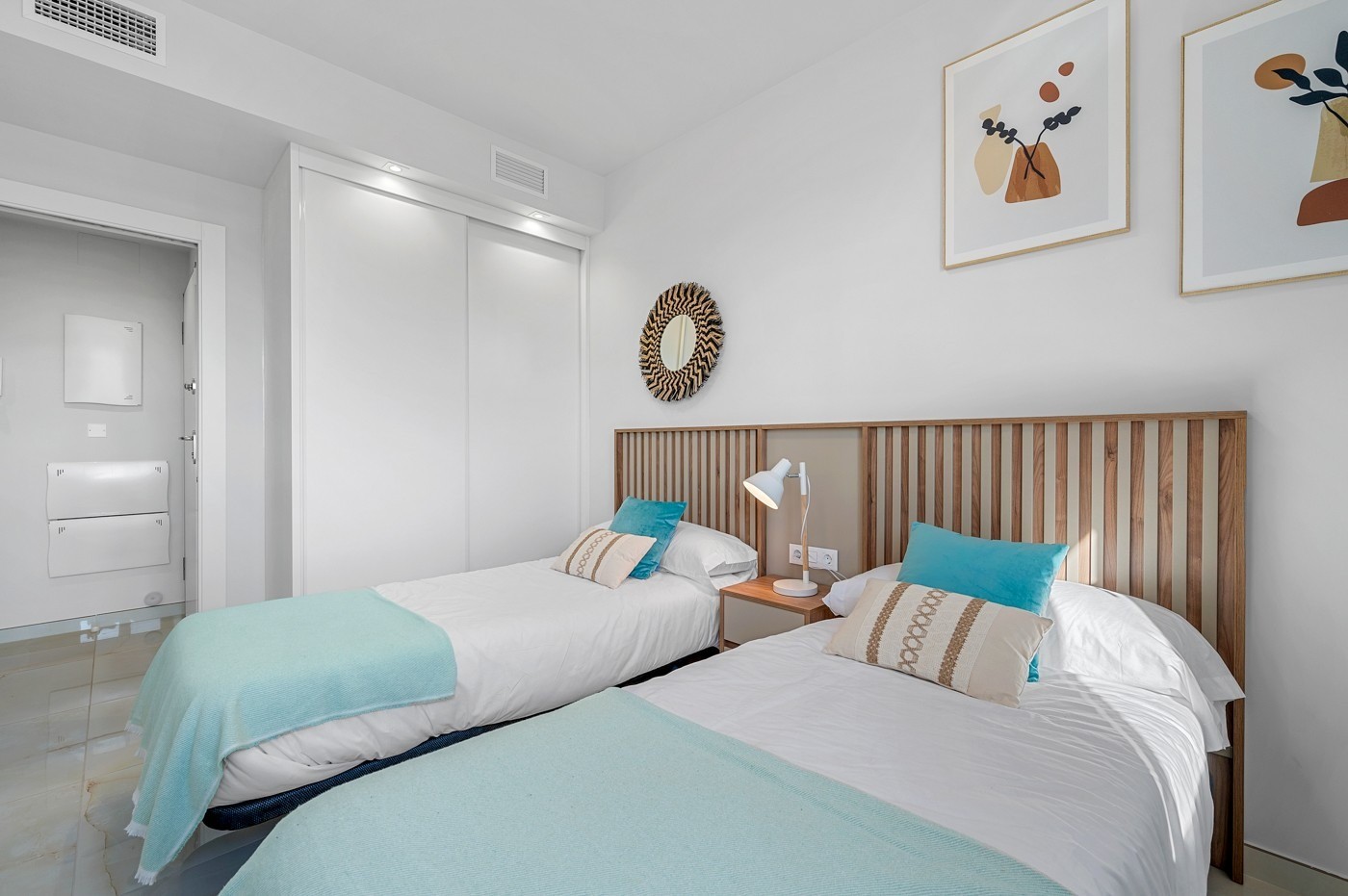 o_1itk5lb1fddr1bk1e8msnd1op38