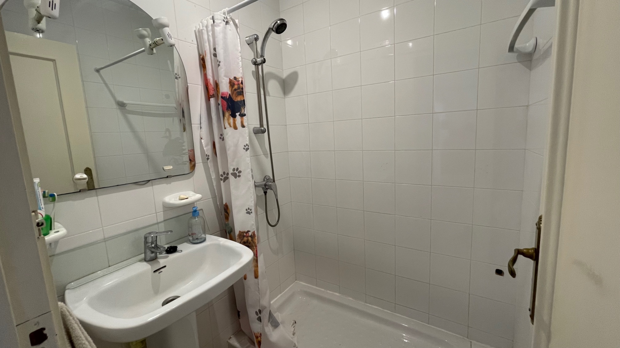 o_1iu3n55fbqr5mm3187nu5g1vkj33