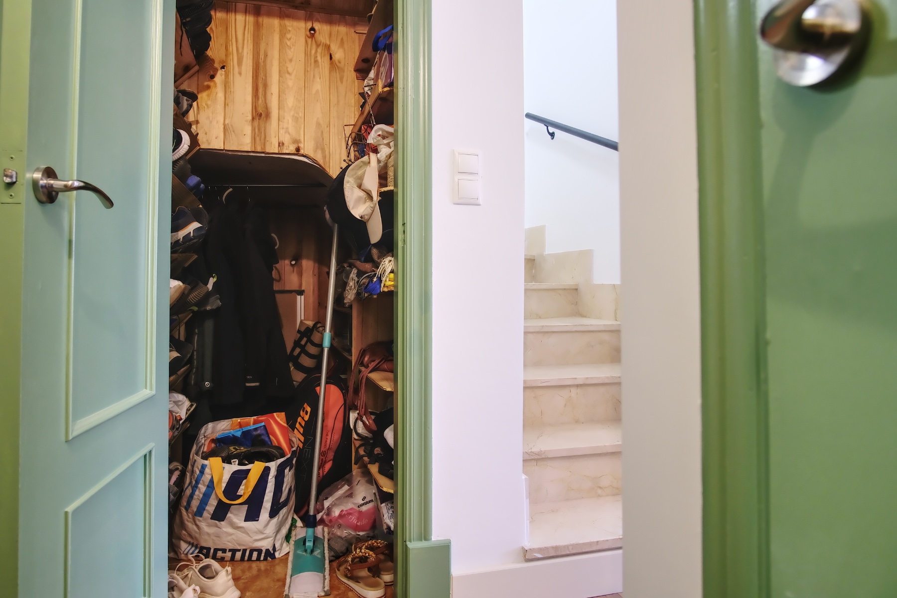 o_1j3j1ecoefnt1blbug1dgrqdl4m