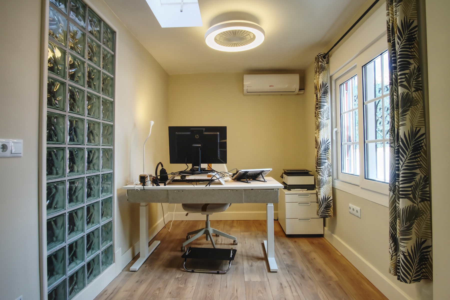 o_1j3j1ecoevsgnbq271r7m19s95v