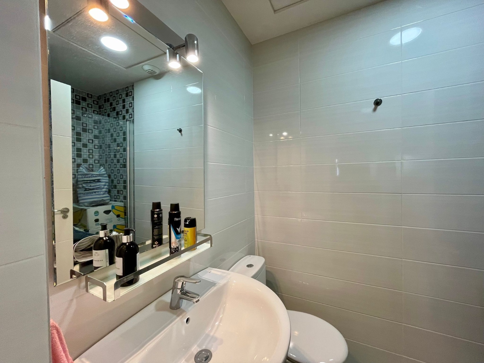 o_1j4se1g1v1v6tckbe1p23j18kt21