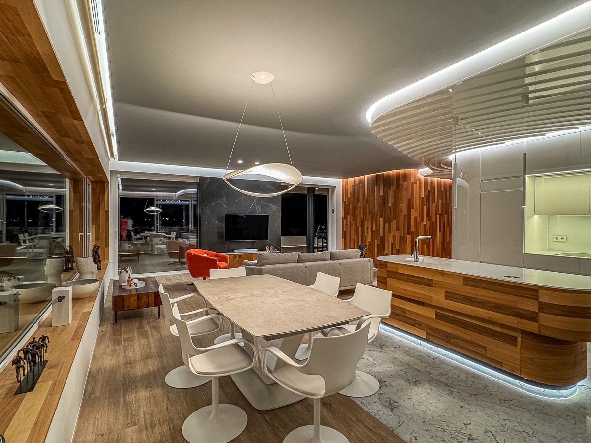 o_1j51ggkgqd0s6sa4t31gn8u643u