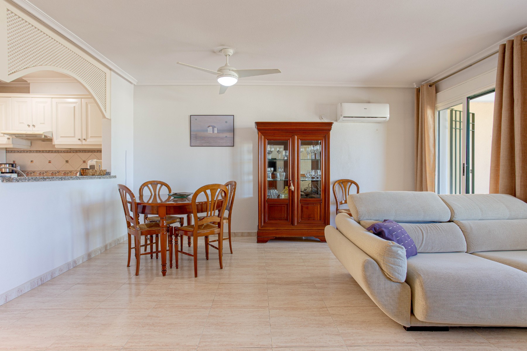 o_1j56unkd862t19hg1vv9lb61t8r2b