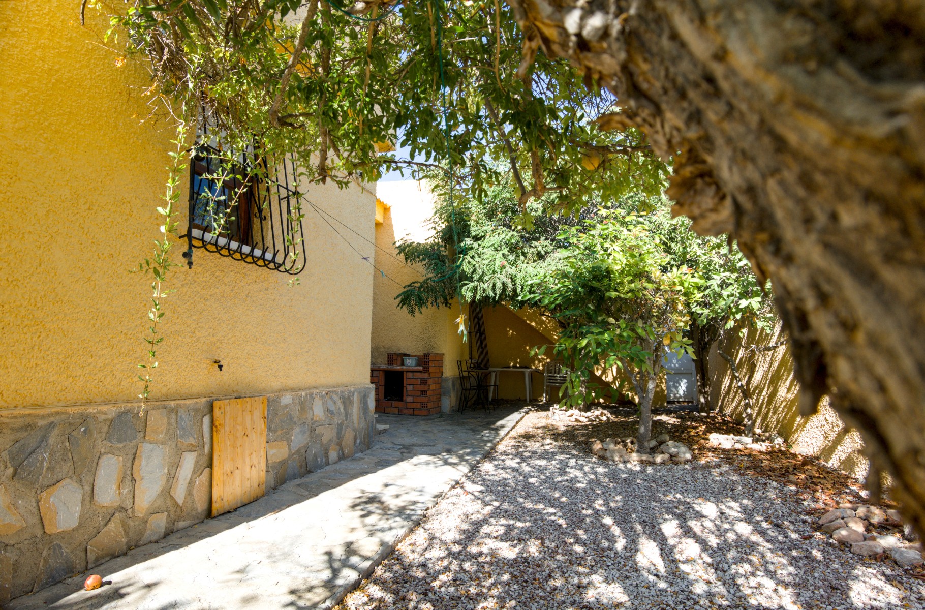 o_1j5bfv1mt1jp4i97ao6d1u1u212r