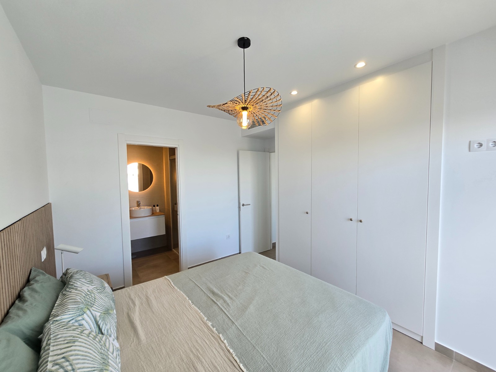 o_1j6g7oio81psd1idq1idn3e2o0f32