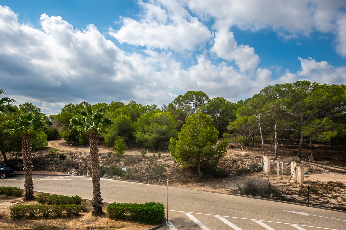 o_1j6kuvb1b1eu8131b17cr1jce1vur2b