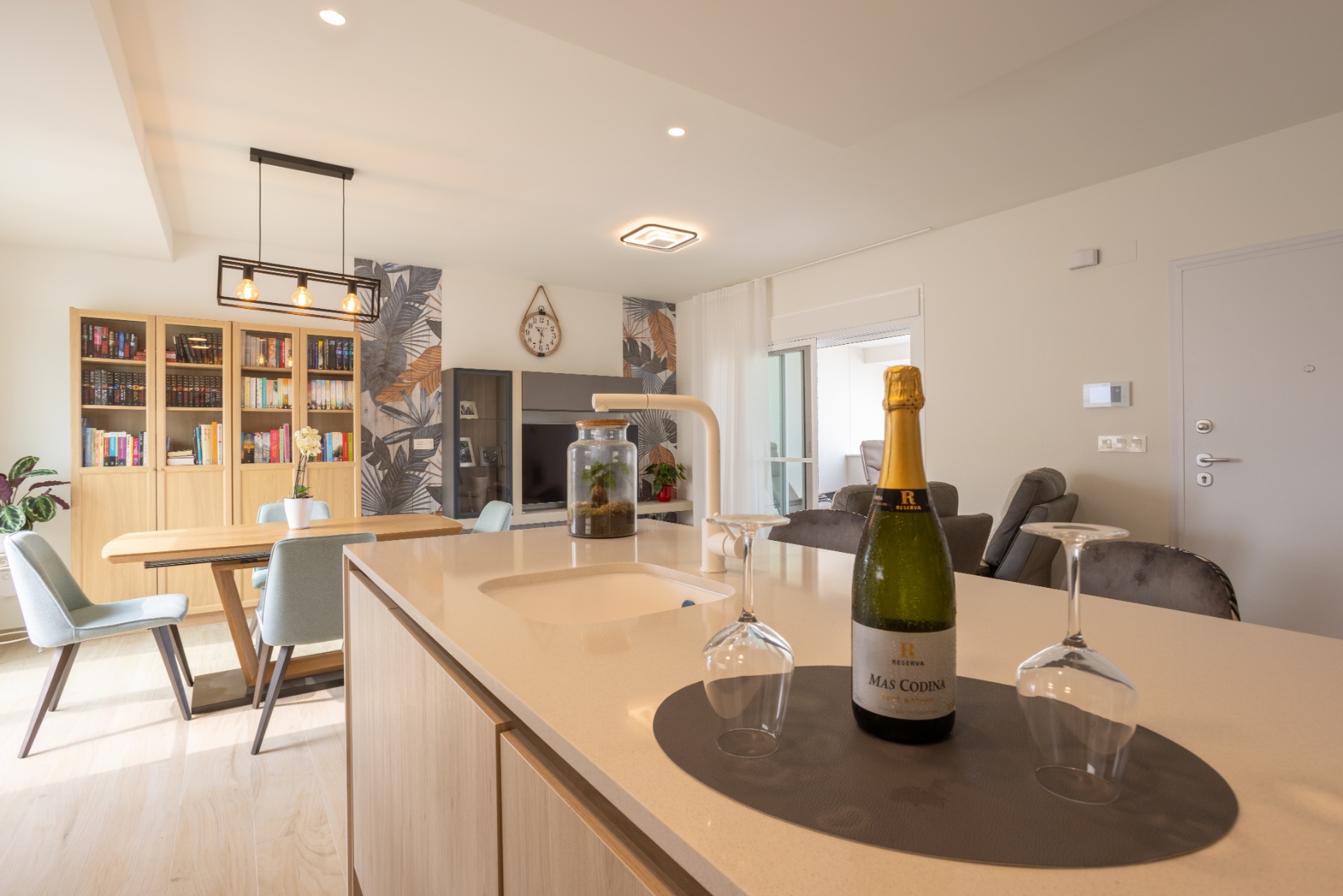 o_1j7ejauo518e91okn1t1c12d01elj6s