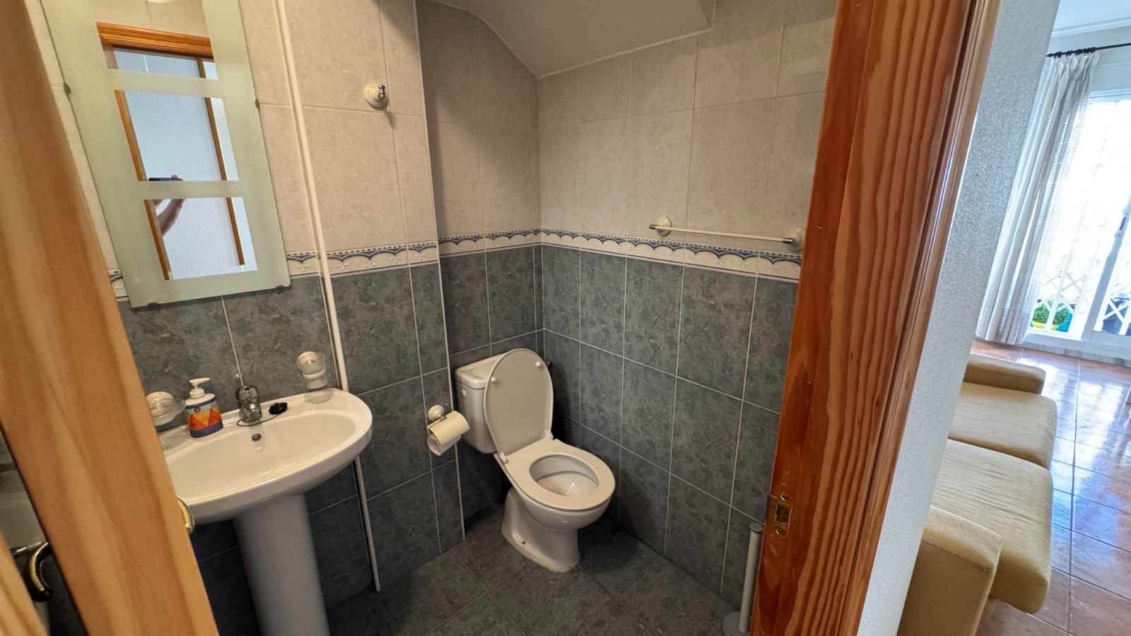 o_1j7eqem1n1bvuph7l5b1rpo1aul39