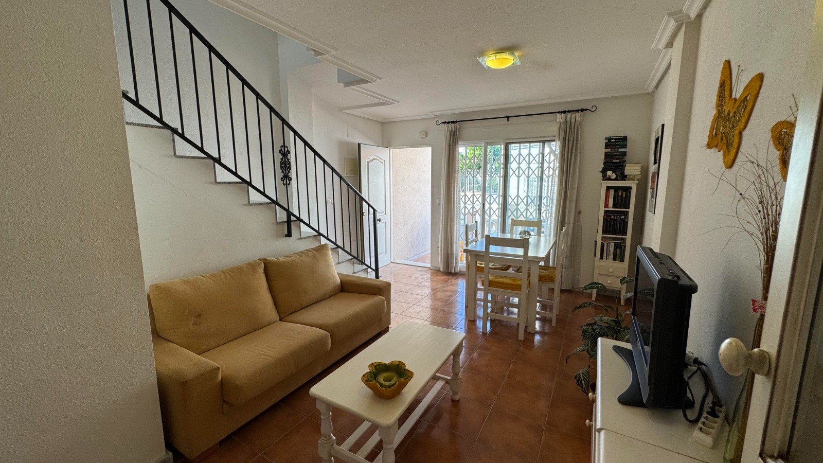 o_1j7eqem1n1d1j1av25vjgop85j3d