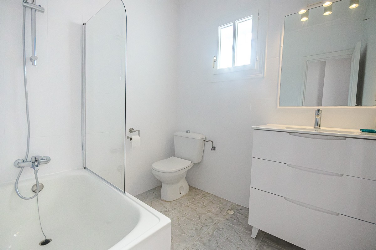 o_1j83dlp721tci1sg8kevl441afv2i