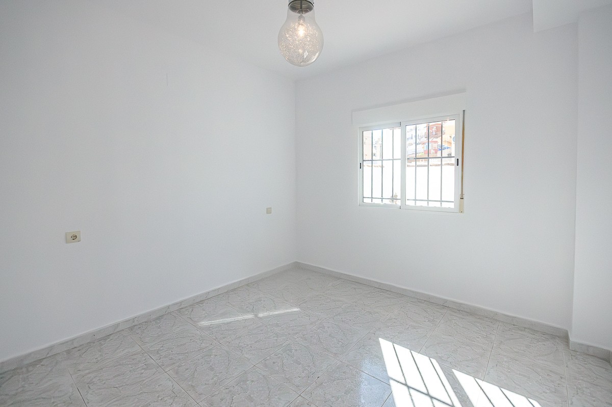 o_1j83dlp72e3912tvt8fu8u3229