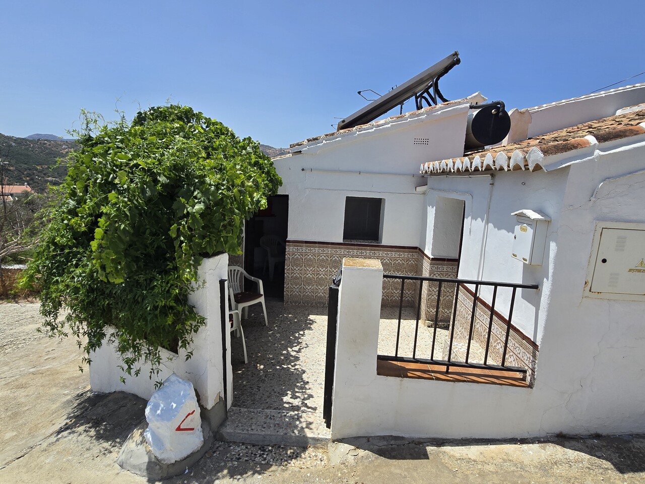 1361-village-house-for-sale-in-comares-48007-large