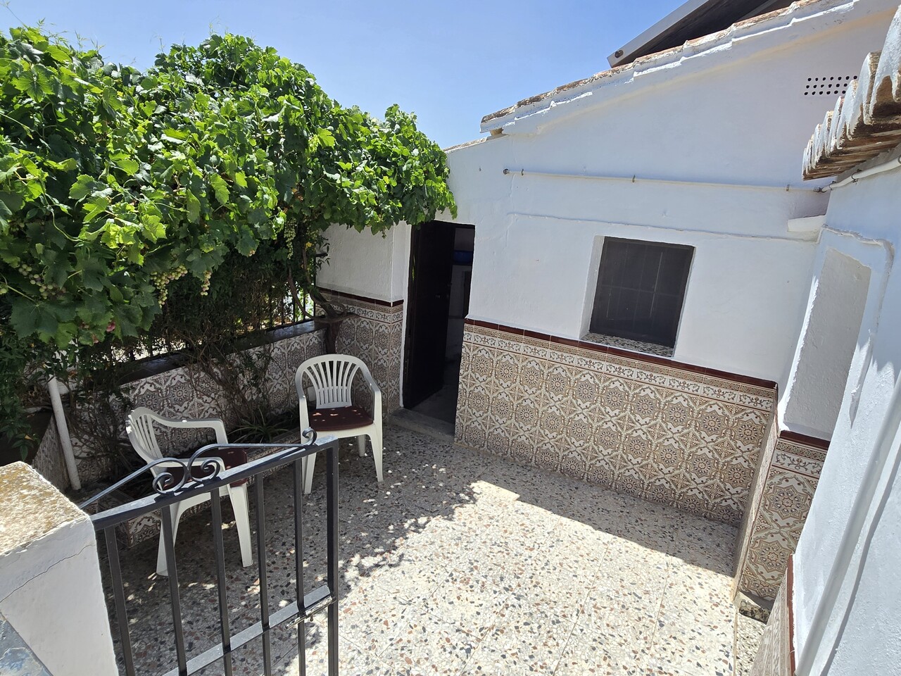 1361-village-house-for-sale-in-comares-48009-large