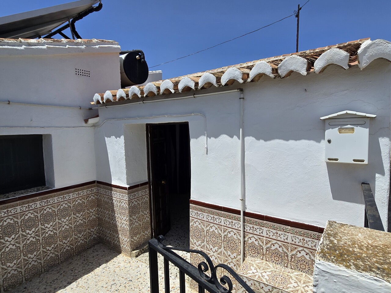 1361-village-house-for-sale-in-comares-48010-large