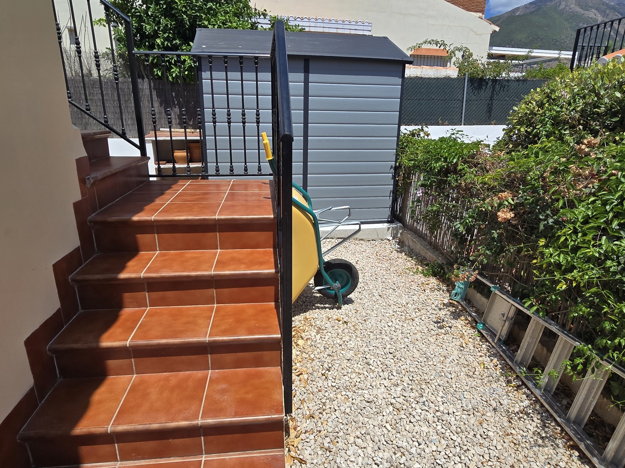 1371-villa-for-sale-in-alcaucin-48056-large