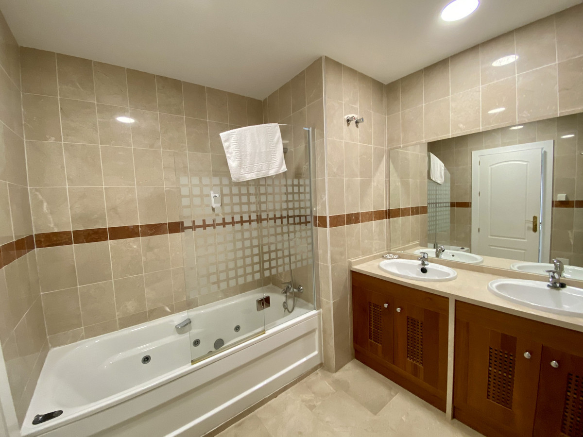 19-d0ed7da2012a09046d307c195d98e7d6-1