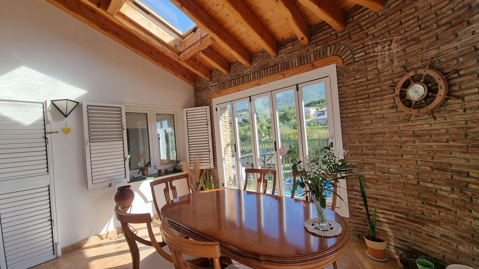 2011528057a591a35fbe3a165b50f2187804315c217