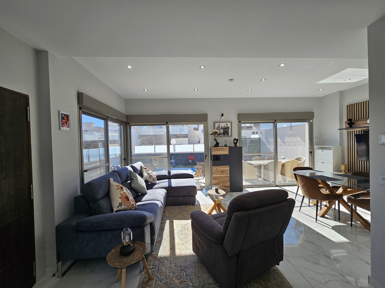 20250130_130803_xlarge