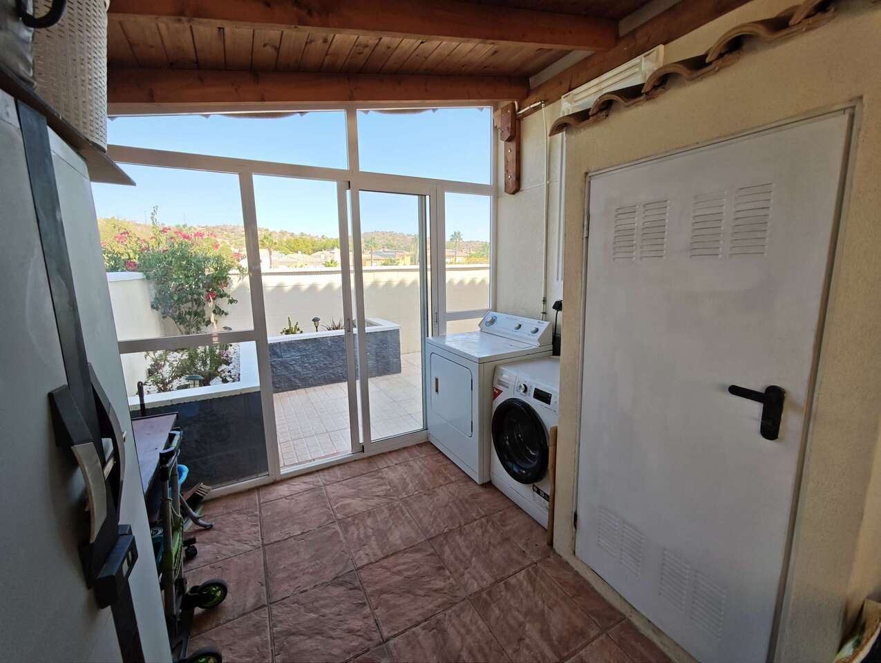 30936-villa-for-sale-in-aspe-2011360-large