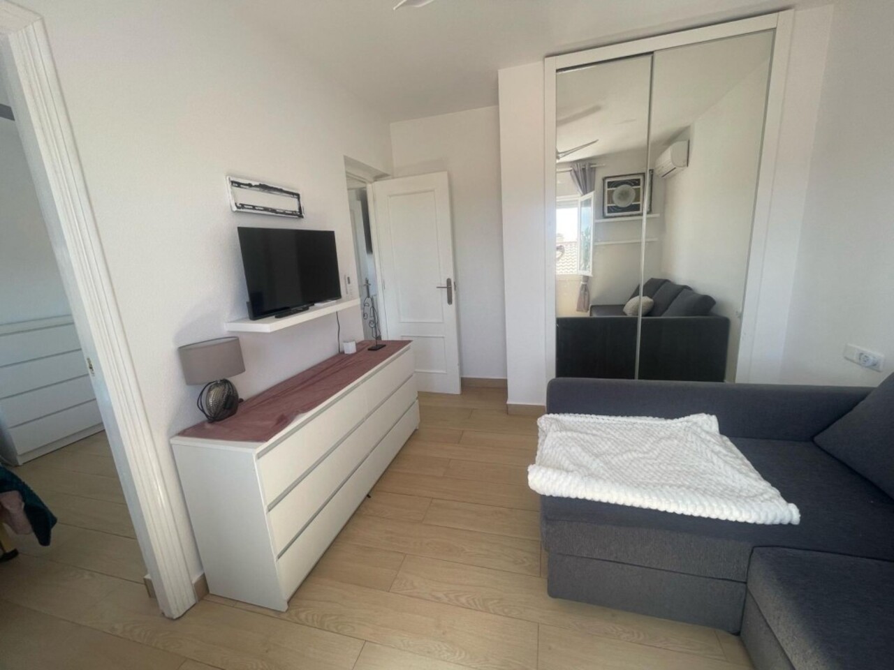 5009-villa-for-sale-in-play-flamenca-2933908-large