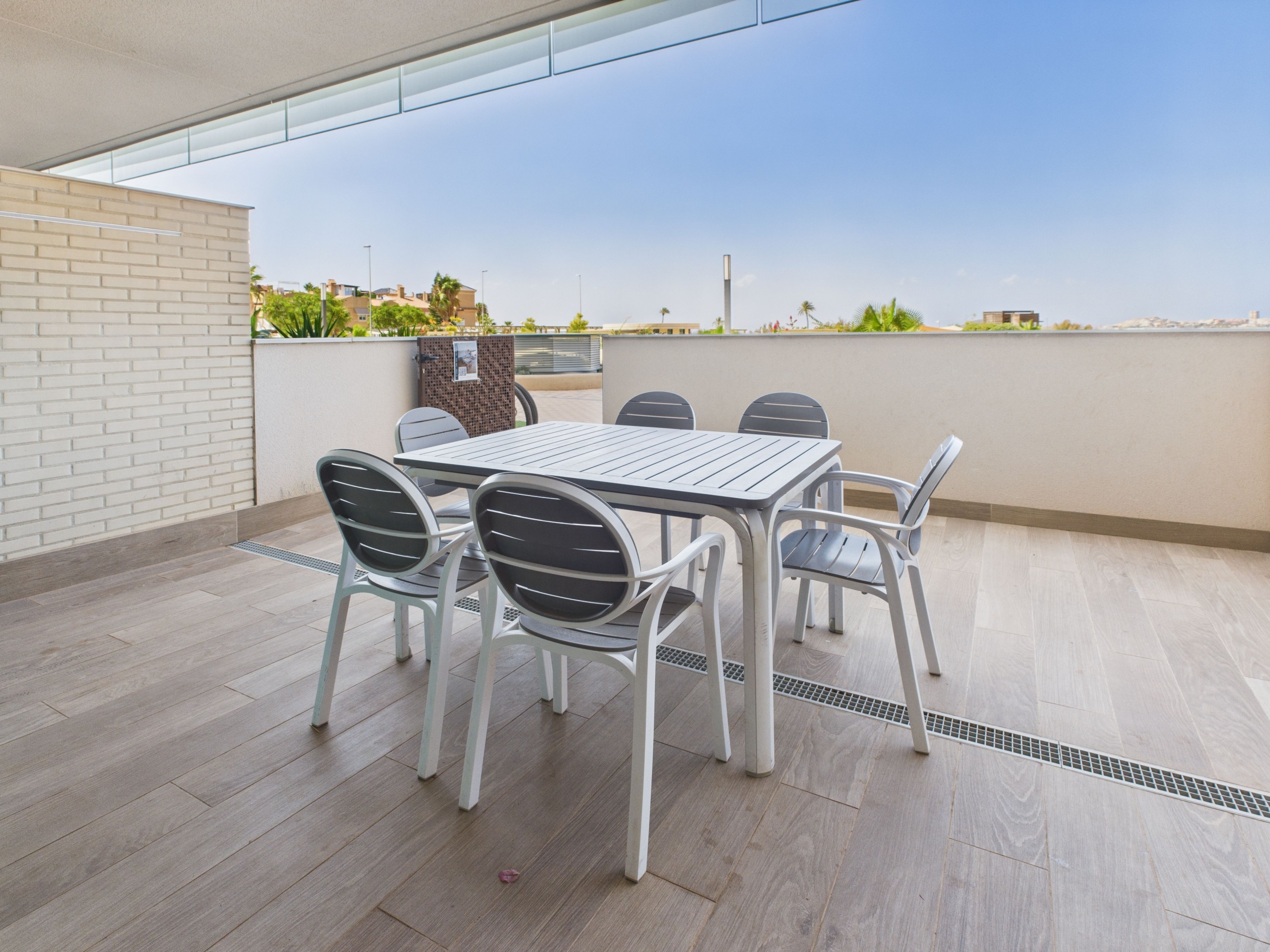 9775_seafront_2_bedroom__2_bathroom_apartment_with_stunning_mar_menor_views_playa_honda_010925165328_cam05282g0_pr0089_still015