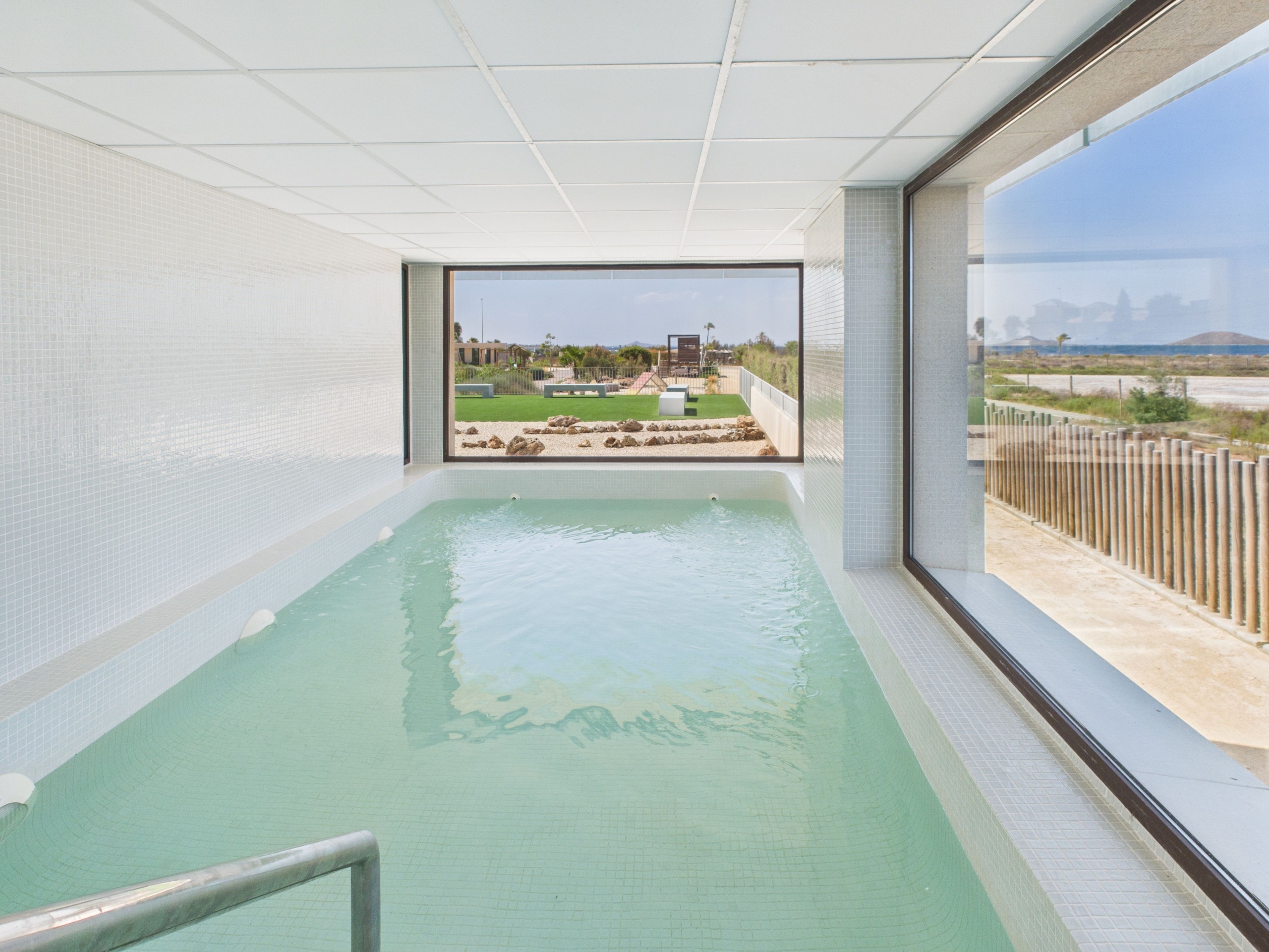 9775_seafront_2_bedroom__2_bathroom_apartment_with_stunning_mar_menor_views_playa_honda_010925165328_cam05282g0_pr0089_still025